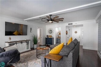 1010 S Ocean Blvd in Pompano Beach, FL - Building Photo - Building Photo