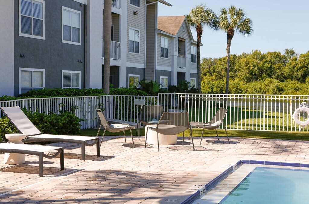 Champions Walk Apartment Homes Bradenton, FL Apartments