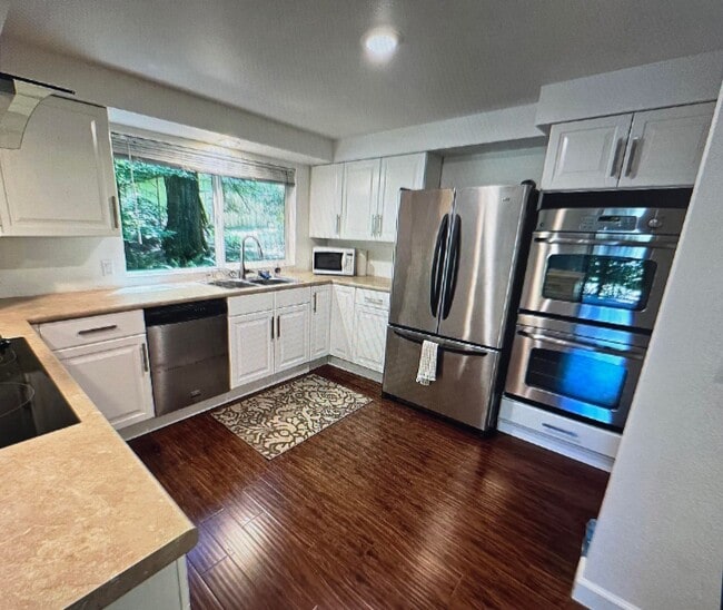 1 Valley Crest Way in Bellingham, WA - Building Photo - Building Photo
