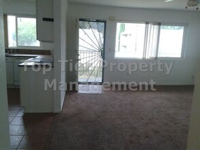 908 S Sunshine Ave in El Cajon, CA - Building Photo - Building Photo