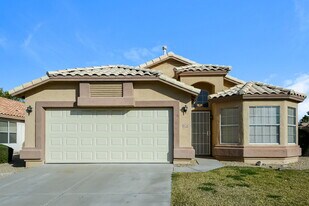 9528 W Clara Ln in Peoria, AZ - Building Photo