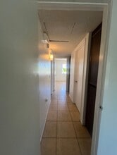 1886 Calle Diablo in Hemet, CA - Foto de edificio - Building Photo