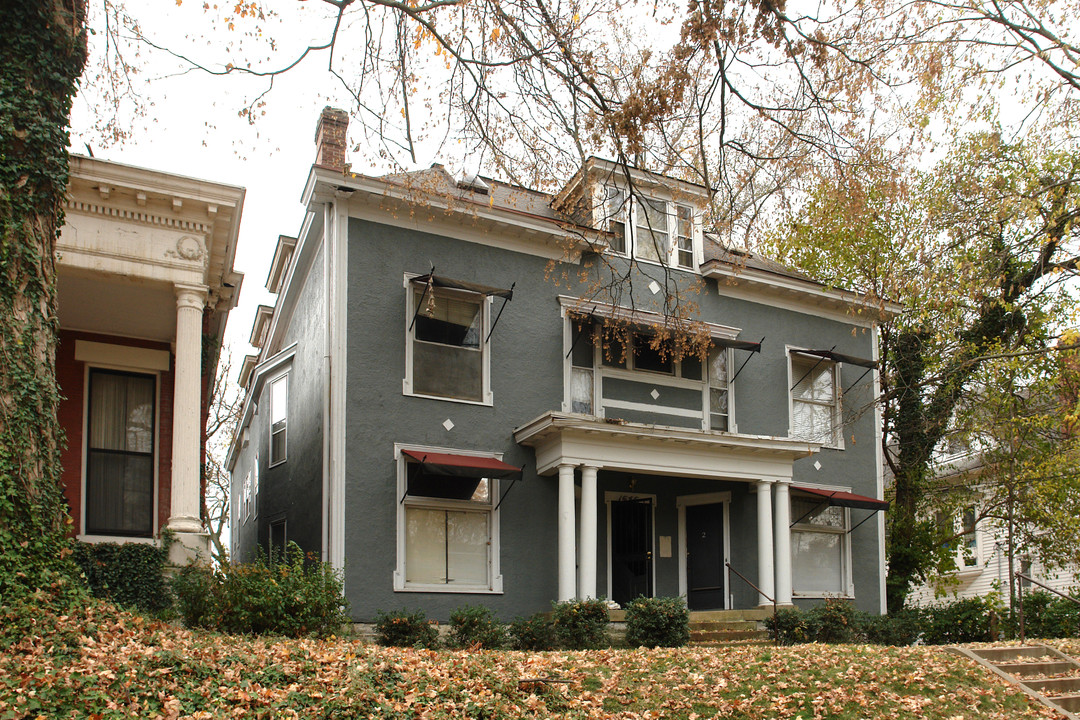 1646 Beechwood Ave in Louisville, KY - Building Photo