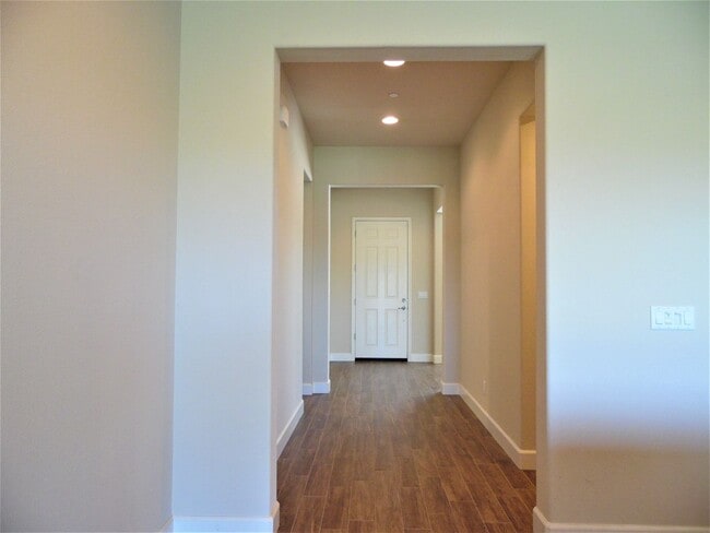 9773 Sword Dancer Dr in Roseville, CA - Building Photo - Building Photo