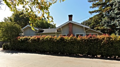 2-4 Thomas Ct in San Rafael, CA - Building Photo - Building Photo