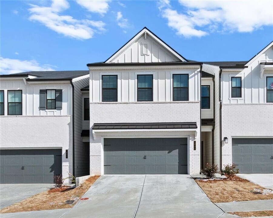 1925 Westwind St in Lawrenceville, GA - Building Photo