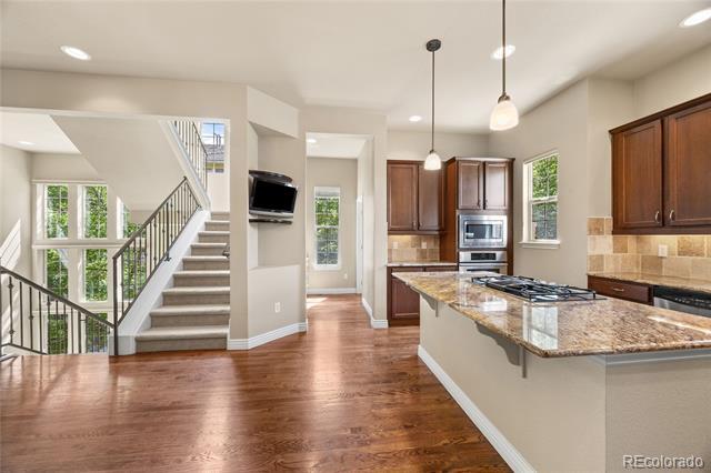 property at 7887 Vallagio Ln