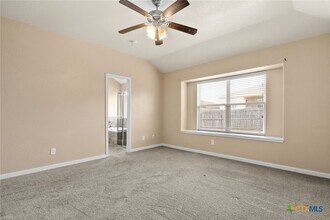 2707 Camp Dr in Killeen, TX - Foto de edificio - Building Photo