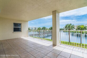 8921 Lake Dr in Cape Canaveral, FL - Building Photo - Building Photo