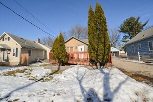 725 7th St NW in Rochester, MN - Building Photo