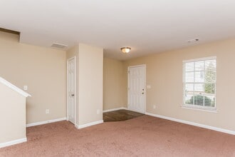 2890 Centerglen Ln in Cumming, GA - Building Photo - Building Photo