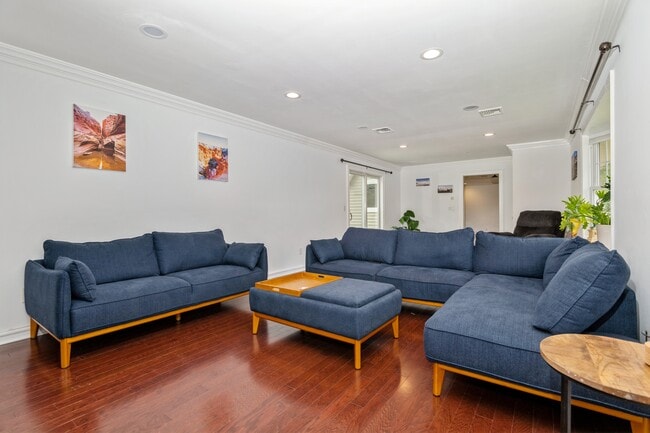 111 Herbert Ave in Closter, NJ - Building Photo - Building Photo