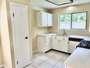 3314 Creek Shadows Dr in Houston, TX - Building Photo - Building Photo