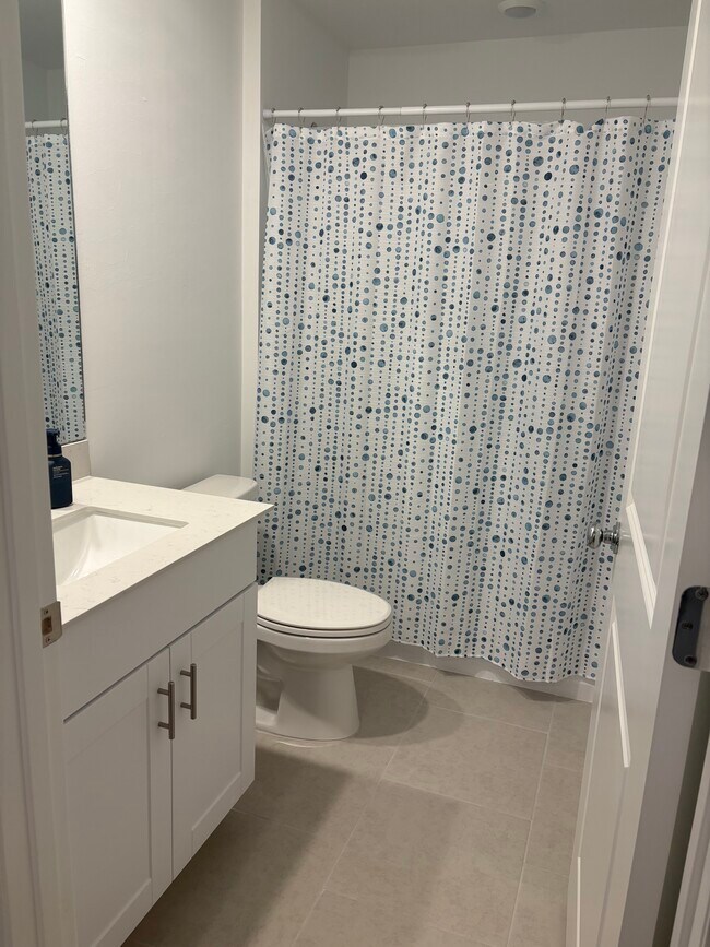 17269 Cantu Ct, Unit A in North Fort Myers, FL - Building Photo - Building Photo