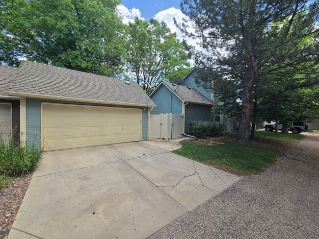 3119 Lake Park Way