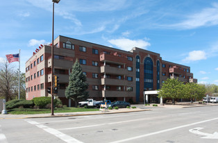 River Plaza Apartments