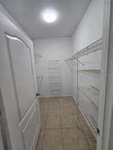 3391 S Kirkman Rd in Orlando, FL - Building Photo - Building Photo