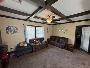 413 Schleicher St in Cuero, TX - Building Photo - Building Photo