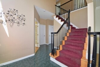 65 Vones Ln in Raritan, NJ - Building Photo - Building Photo