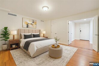 600 Harbor Blvd in Weehawken, NJ - Building Photo - Building Photo