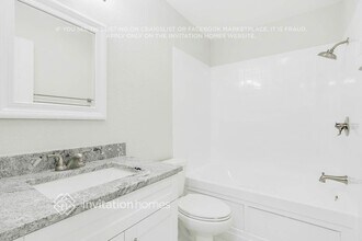 909 Skyview Dr in Brandon, FL - Building Photo - Building Photo