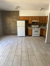 450 Via Lechuza in Rio Rico, AZ - Building Photo - Building Photo