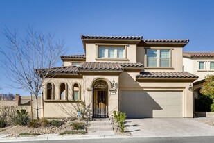 351 Rezzo St in Las Vegas, NV - Building Photo