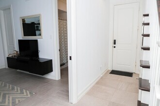381 NE 2nd Ave in Delray Beach, FL - Building Photo - Building Photo