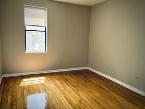 301 Palisade Ave in Union City, NJ - Building Photo - Building Photo