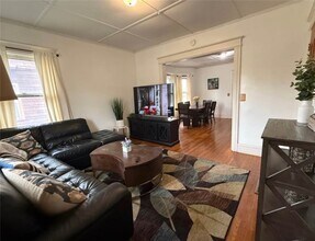 948 Monroe Ave in Rochester, NY - Building Photo - Building Photo