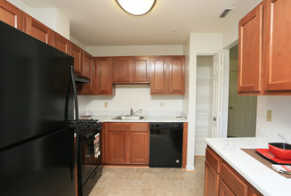 Orchard Crossing Apartments in Columbia, MD - Foto de edificio - Interior Photo