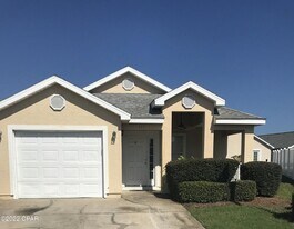 111 Beacon Ln in Panama City Beach, FL - Building Photo