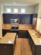 160 Lakeview Ct in Kyle, TX - Building Photo - Building Photo