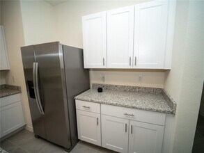 1498 Isleta Lp in Kissimmee, FL - Building Photo - Building Photo