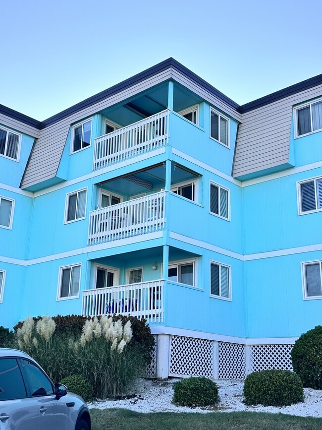 property at 301 Commerce Way