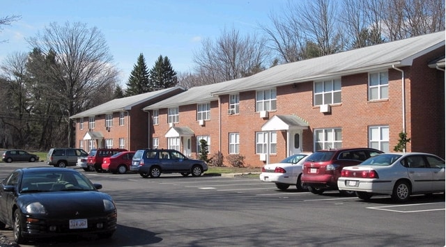 1539 Allen St, Unit Country Squire Apartments