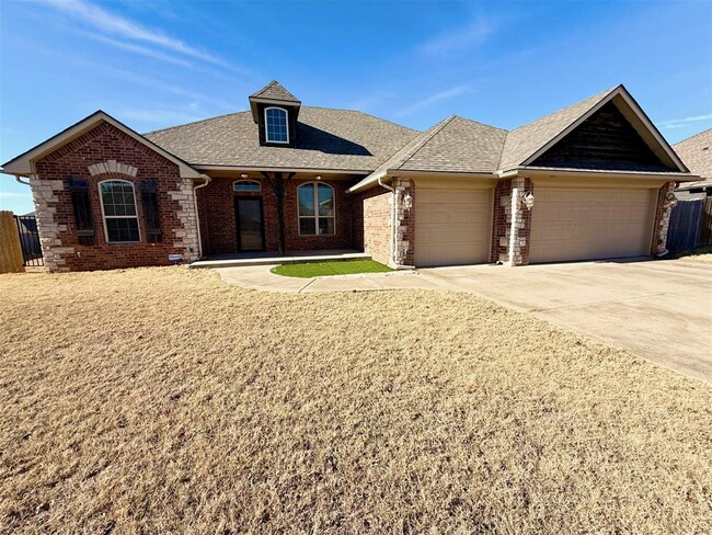 property at 620 Summit Crest Ln