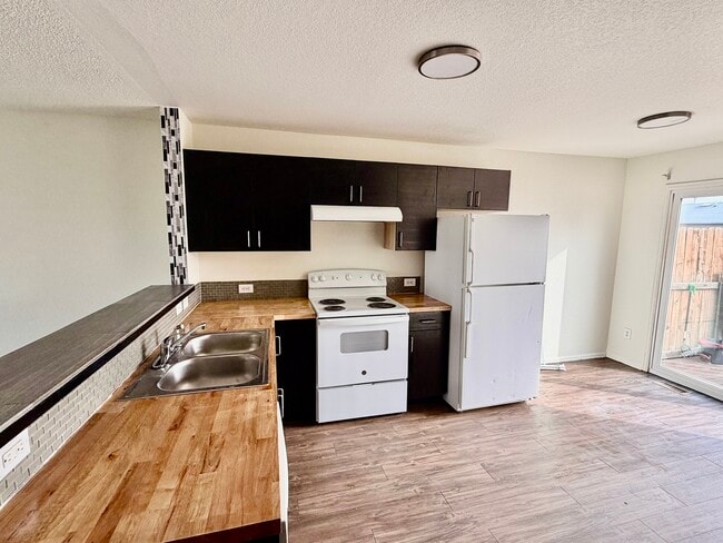 property at 5731 W 92nd Ave