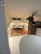 19 Teddington Park Ave in Toronto, ON - Building Photo - Building Photo