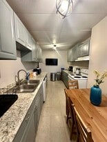 27 Linden St, Unit #1 in Boston, MA - Building Photo