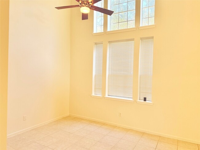 property at 4738 Stoney Point Ct