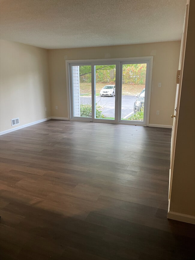 86 Willow Ct, Unit Society Hill I Hamilton in Trenton, NJ - Building Photo - Building Photo