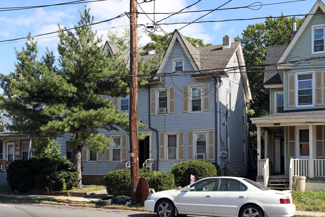 648-650 N Broad St in Woodbury, NJ - Building Photo