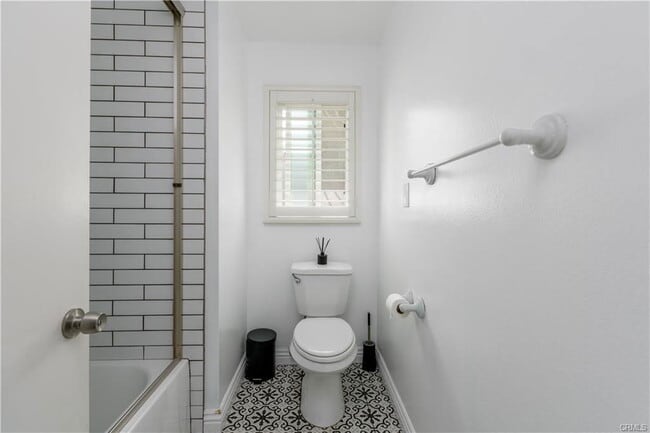1741 Tustin Ave in Costa Mesa, CA - Building Photo - Building Photo