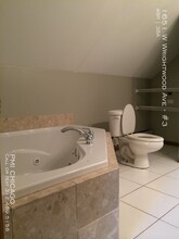 1651 W Wrightwood Ave in Chicago, IL - Building Photo - Building Photo