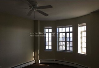 7130 S Jeffery Blvd-Unit -308 in Chicago, IL - Building Photo - Building Photo