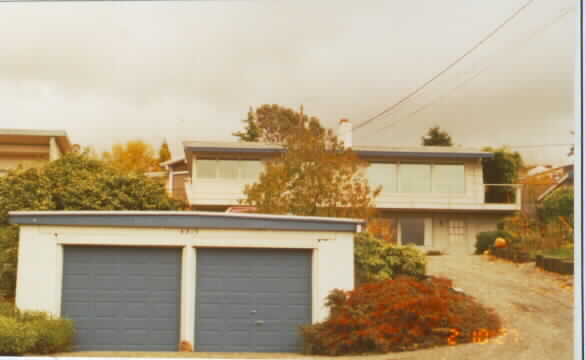 4817-4819 Tok-A-Lou Ave NE in Tacoma, WA - Foto de edificio