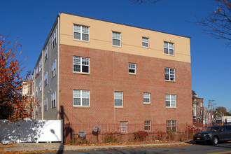 3000 N Broad St in Philadelphia, PA - Building Photo - Building Photo