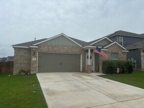 210 Barcelona in Kyle, TX - Building Photo - Building Photo