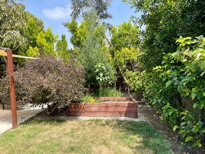 4232 Verdugo Rd in Los Angeles, CA - Building Photo - Building Photo